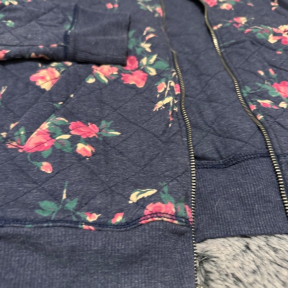 Floral Jacket - Picture 5 of 7